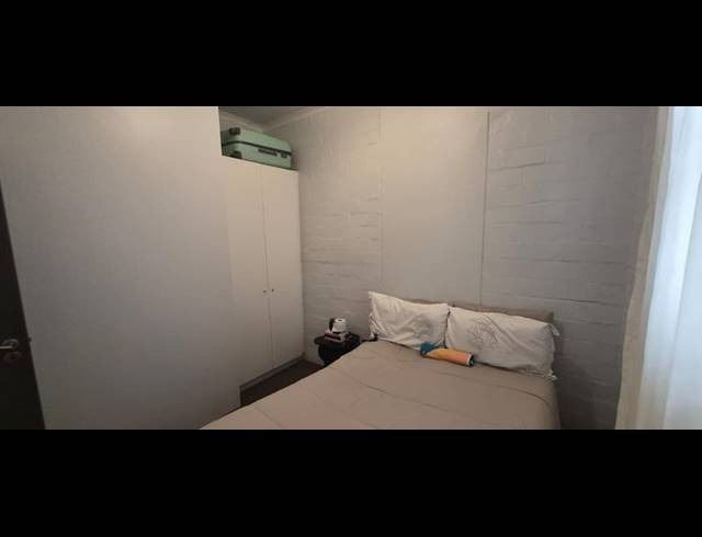 1 BEDROOM PROPERTY TO RENT IN WYNBERG